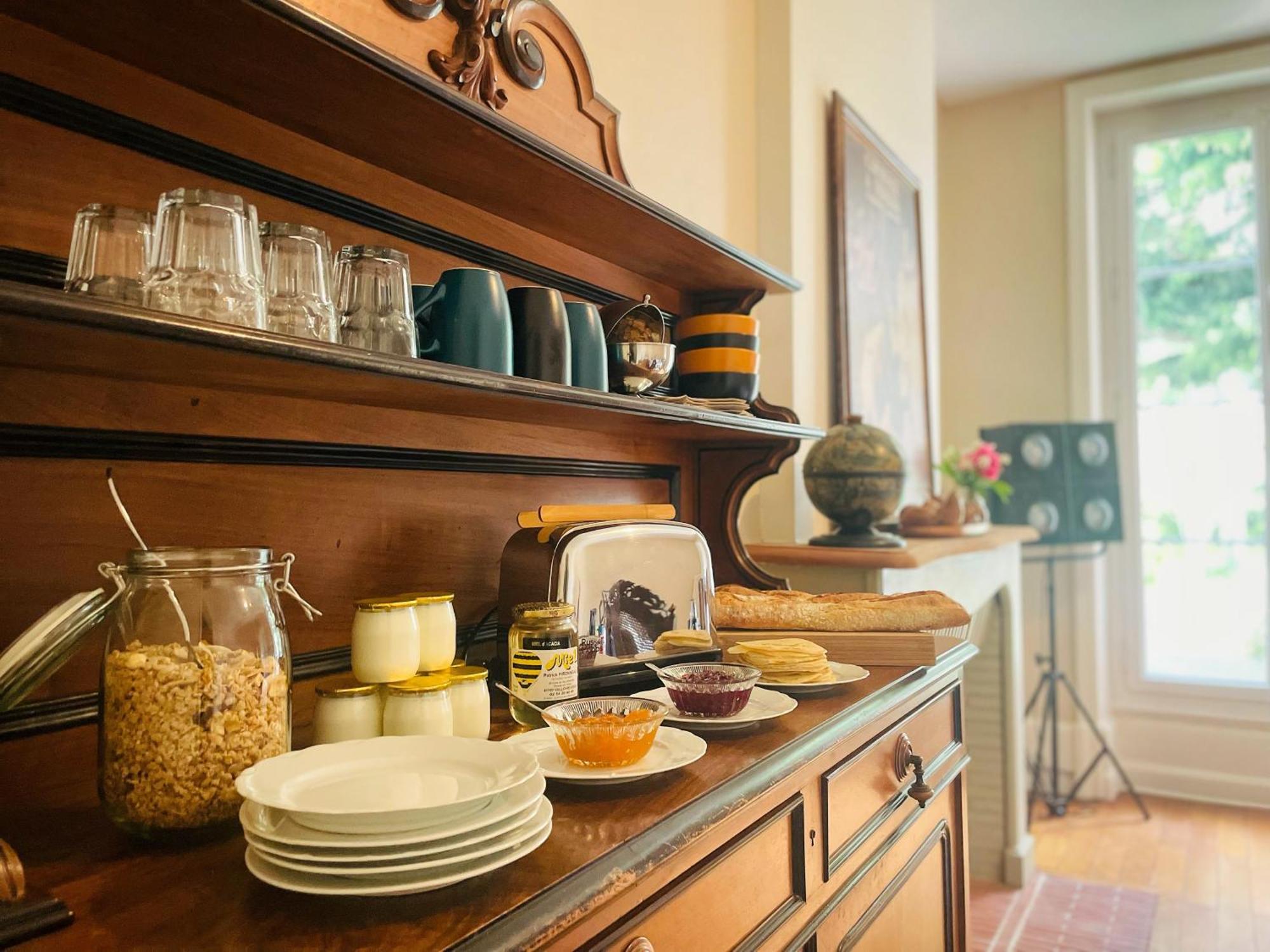 La Maison Voyage Bed And Breakfast Onzain Εξωτερικό φωτογραφία